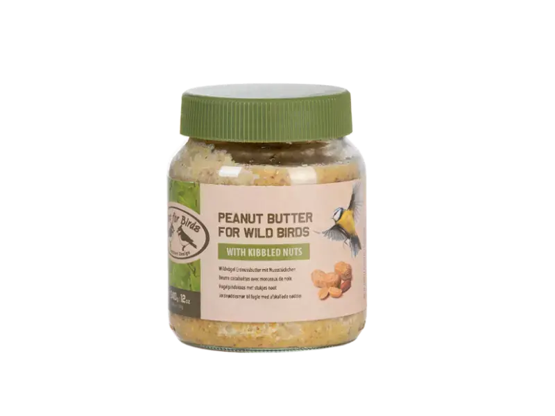 Vogelpindakaas met stukjes noot