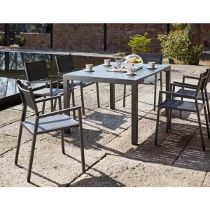 Uitschuifbare aluminium tuinconsole voor 6 personen OLAHO - Modern, praktisch en innovatief design