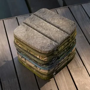 Faces Green Zitkussen Delphine